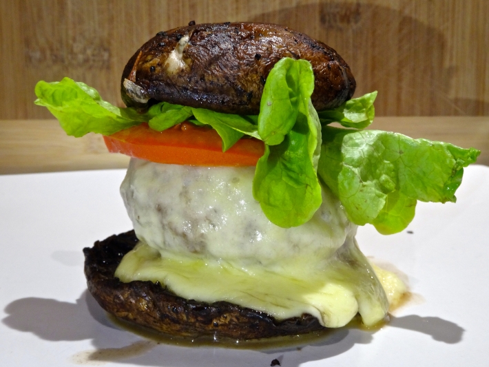 Food Hacks: Sous Vide Burger with Portobello 'Buns'