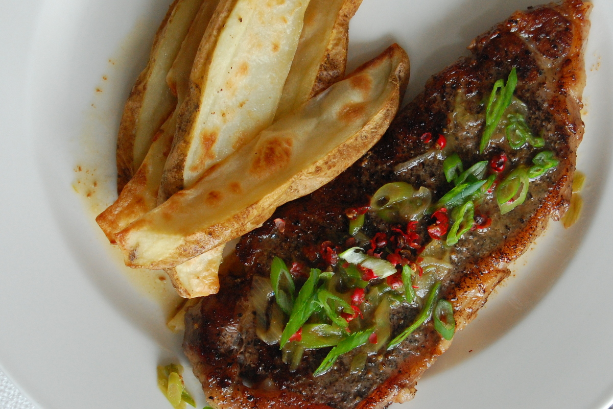 Sous Vide New York Strip Steaks au Poivre