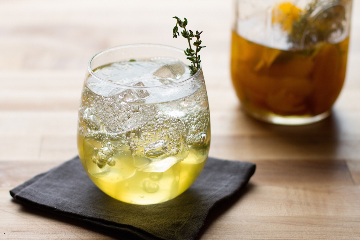 Sous Vide OrangeThyme Liqueur