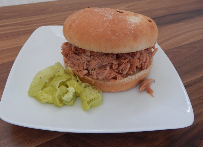 Sous Vide Pulled Pork Sandwiches