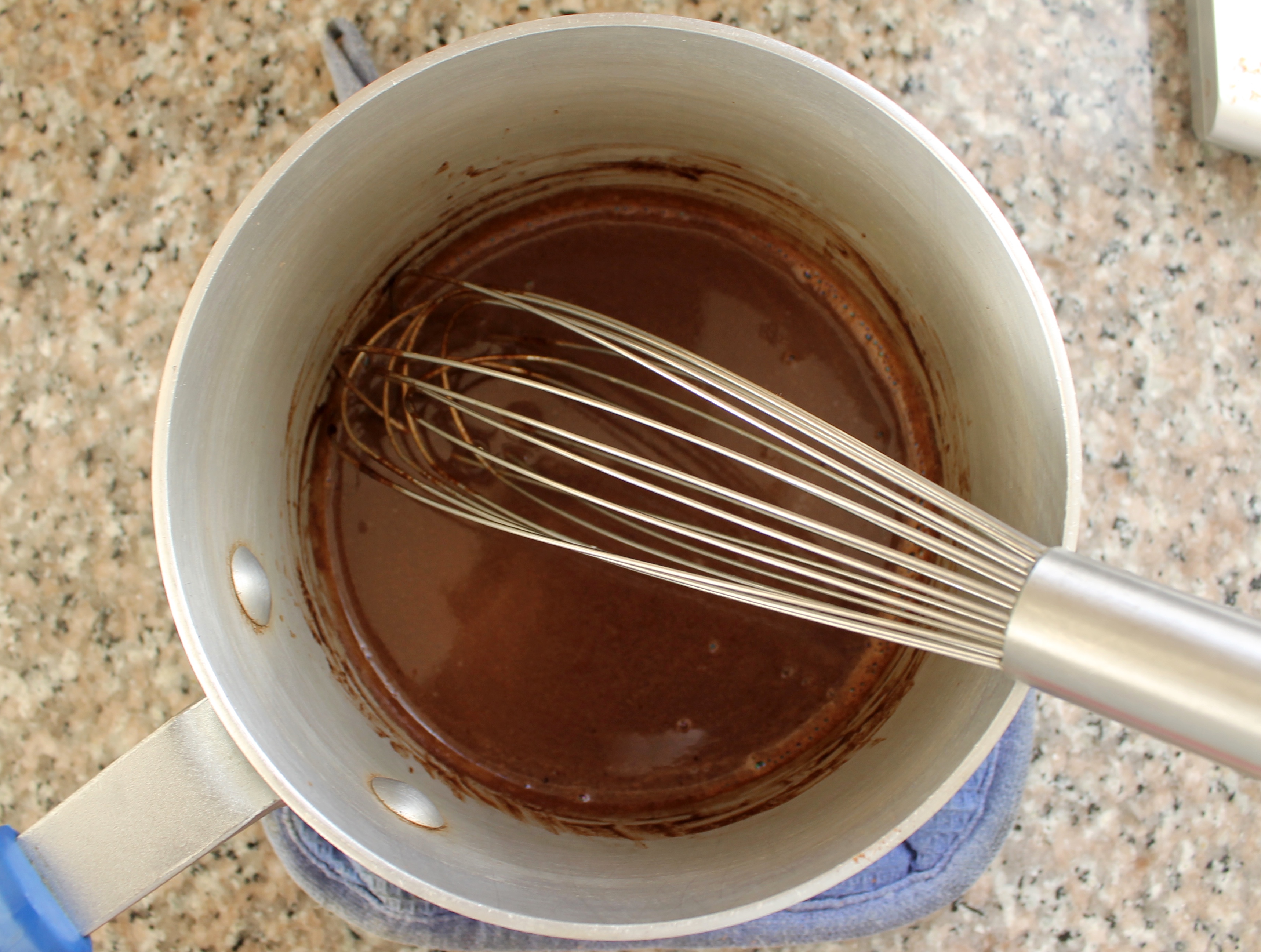 Sous Vide Vanilla Cake with Chocolate Frosting